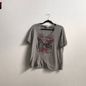 Cut out short sleeve